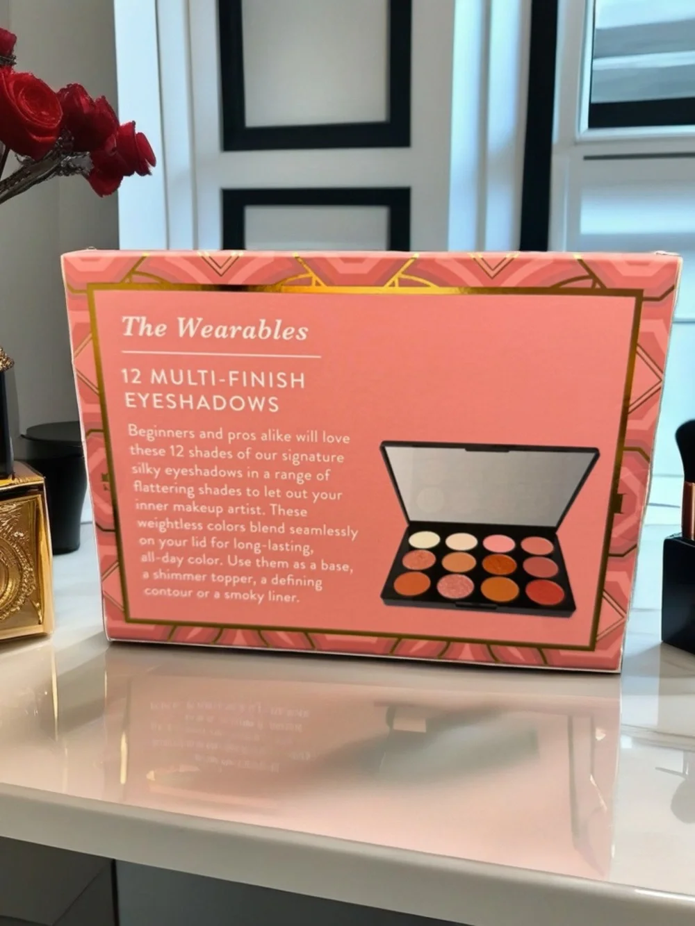 Laura Geller Pink Decorative Eyeshadow Palette with Gold Accents